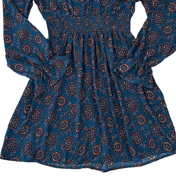 NWT Francesca's Collections Blue Rain Teal Floral Smocked Dress - SIZE MEDIUM - Picture 4 of 7